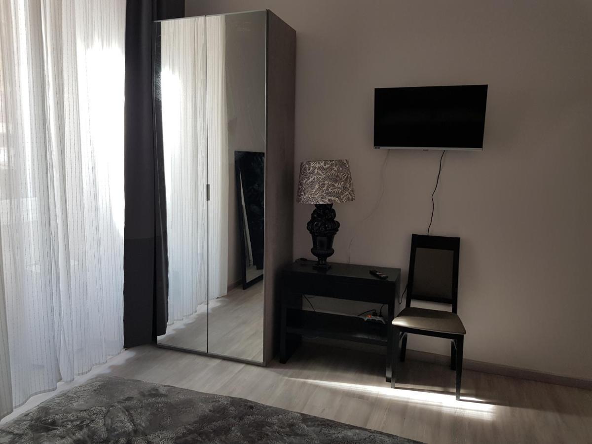 Alexadom Apartment Rome Bagian luar foto